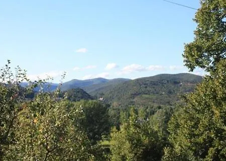 Bed & Breakfast Mas Des Cedres